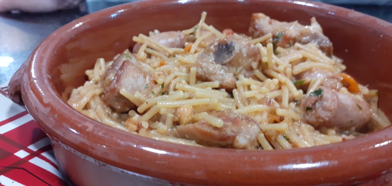 Fideos cazuela