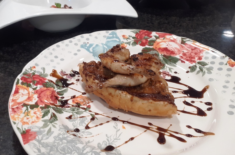 Tatin de codornices y ceps