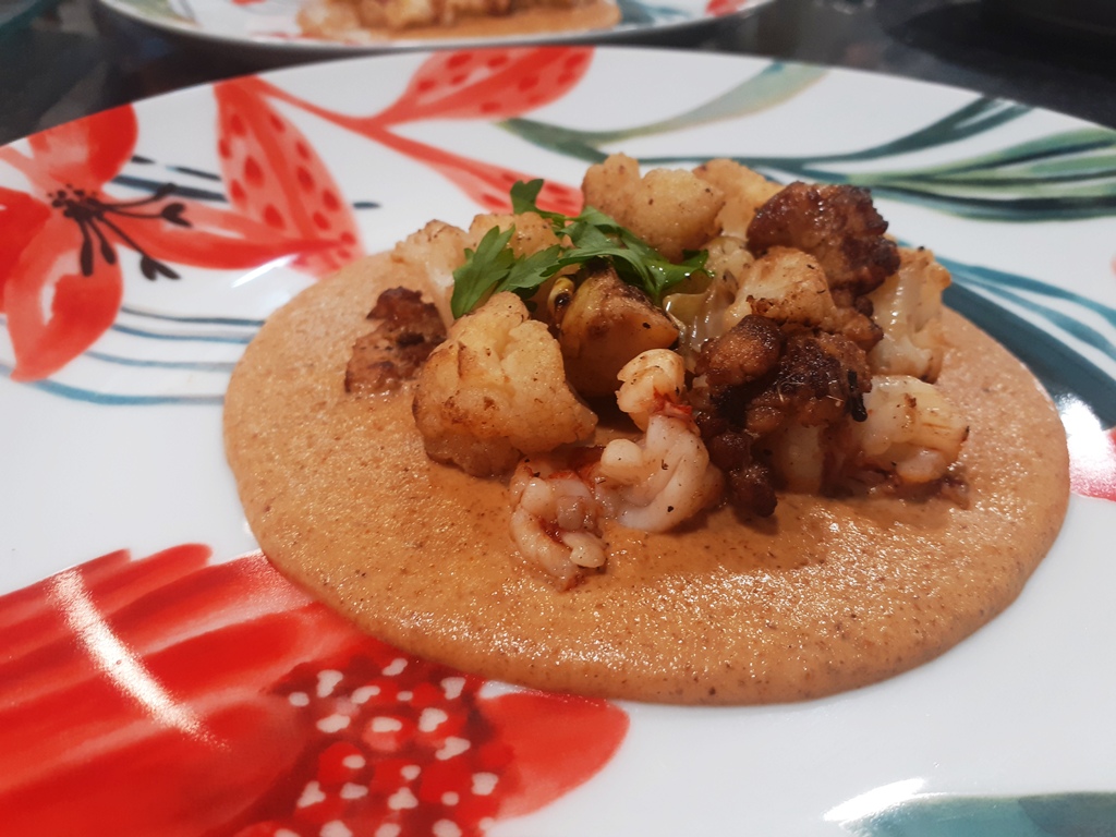 Salteado de rovellons, alcachofas y coliflor