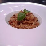 Receta de risotto de carne con setas y pesto rojo