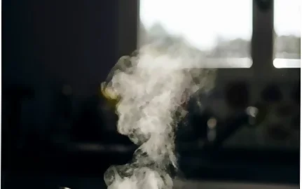 Olla humeando en los cursos de cocina para adultos 100% prácticos