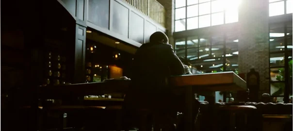 El misterio de las anulaciones y las sillas fantasma en los Restaurantes